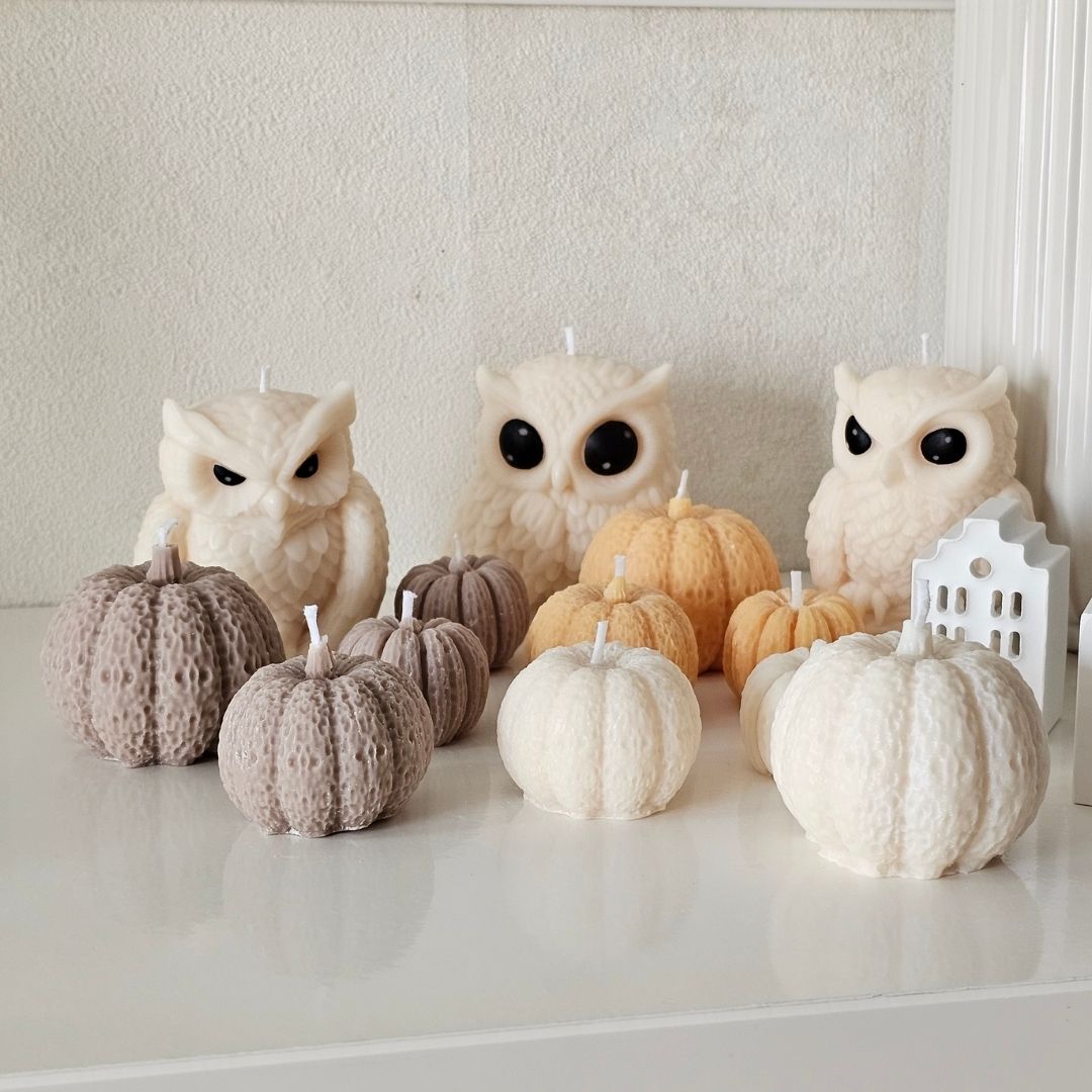 Kürbiskerze Herbst | Handgemachte Deko-Kerze aus Rapswachs