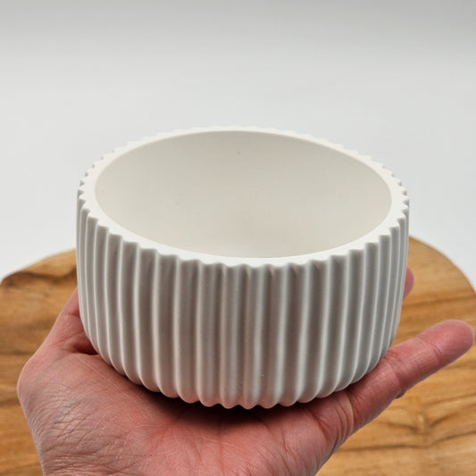 Geriffelte Keraflott Schale – Handgegossene Schmuckschale