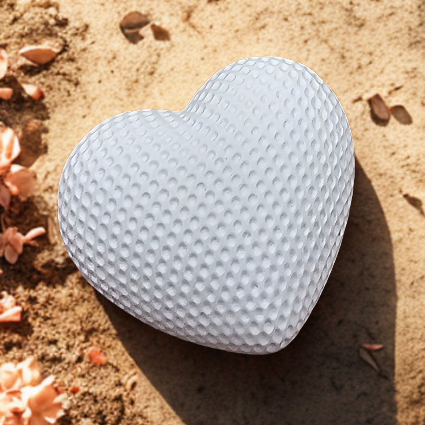 Handgegossene Keraflott Herzen – Dekoration & Geschenkidee im feinen karierten Muster (3 Größen)