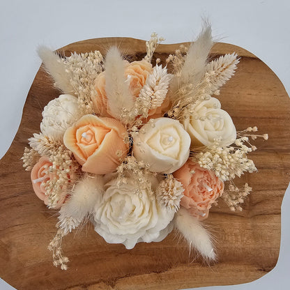 Kerzen-Blumenstrauß mit Duft in Weiß/Apricot