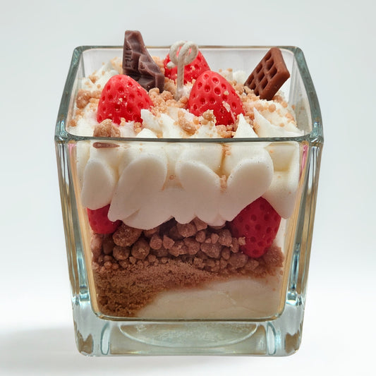 Erdbeer Dessertkerze