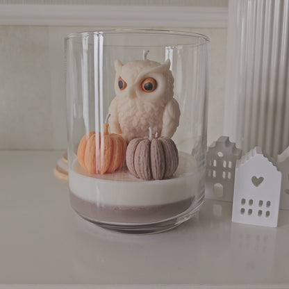 Eule im Glas mit Kürbissen – Pumpkin Spice Duftkerze
